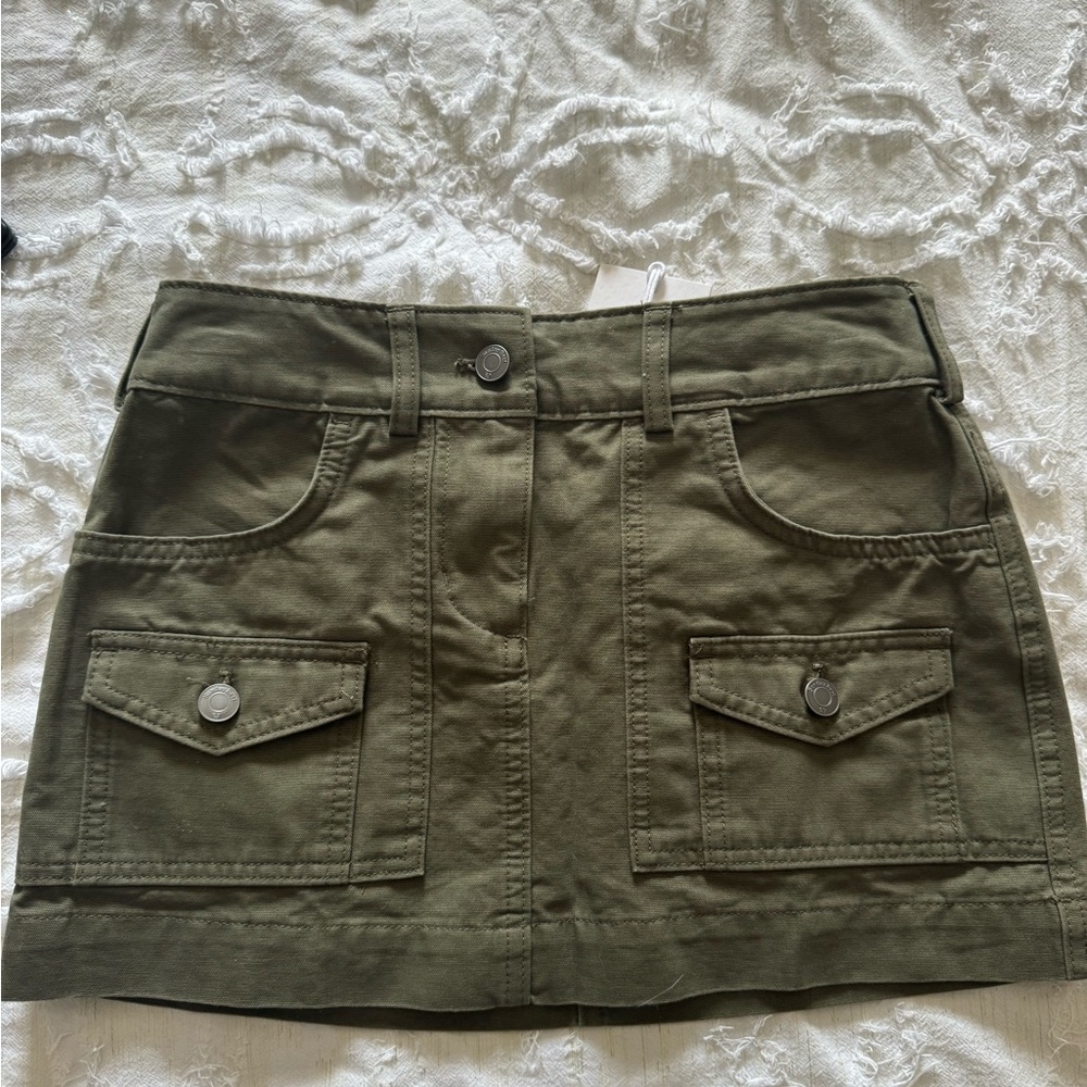 Aritzia Sunday best olive skirt